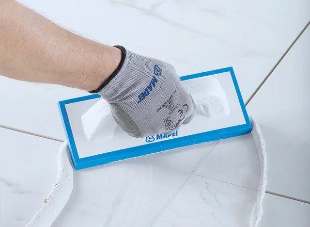 Nanášení designové stěrky