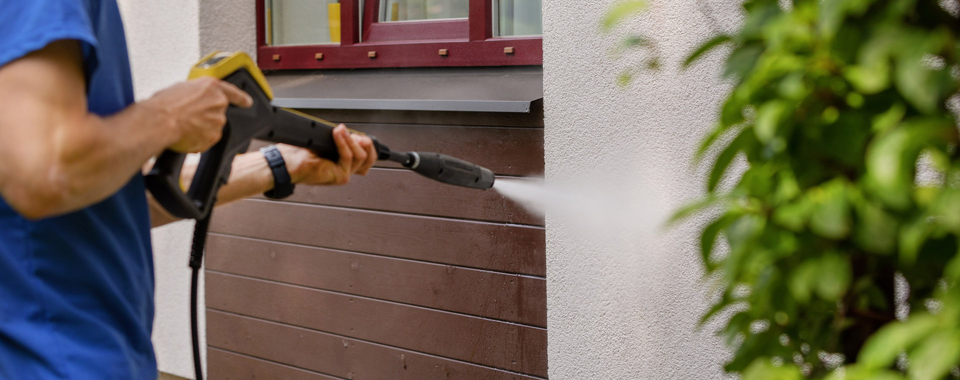 Oprava fasády domu: Zvládněte opravu rychle a efektivně