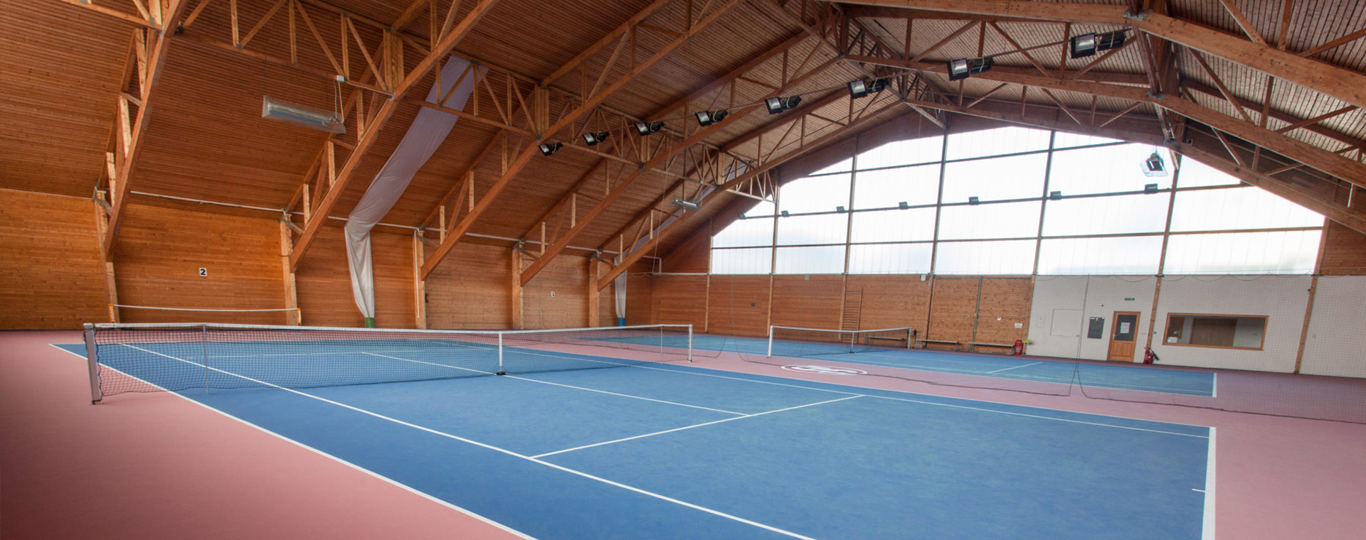 Reference: Tenisové kurty v Zábřehu