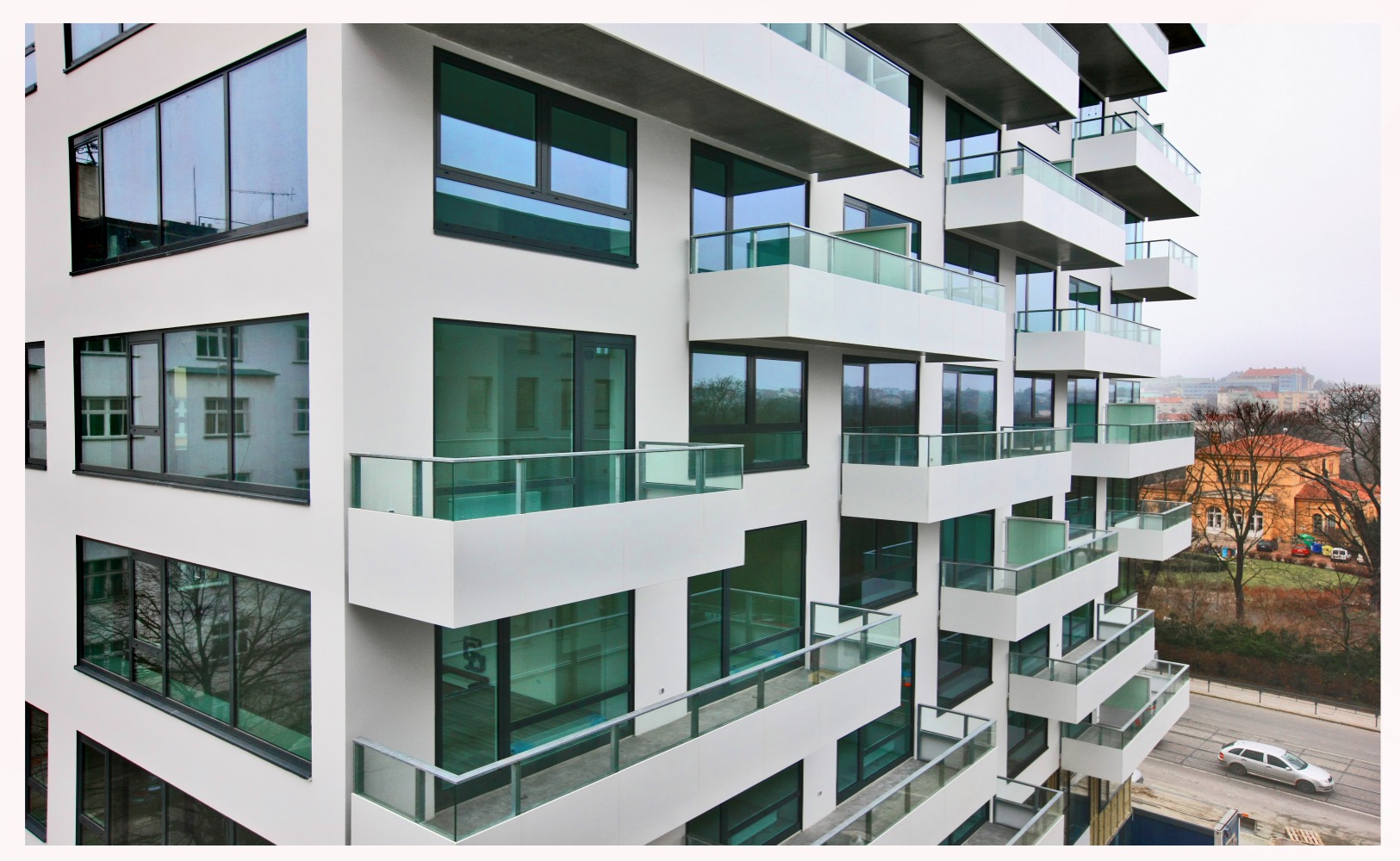 Začala sezóna teras. S těmihle vychytávkami to půjde rychleji!