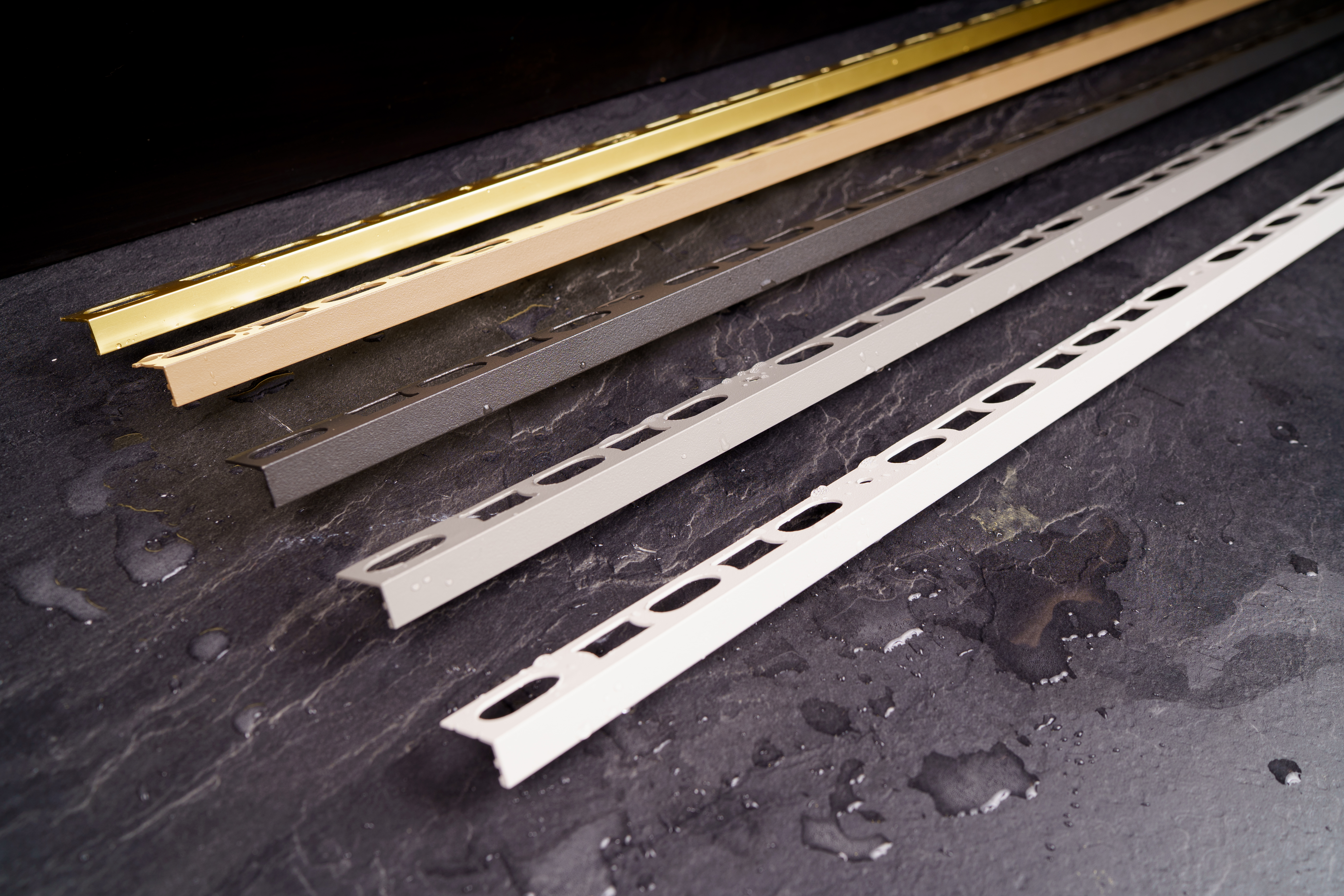 Dosáhněte dokonale sladěného a čistého zakončení obkladů